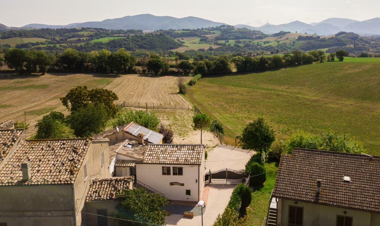 Ferienwohnung Casamenetto Vacanze Sassoferrato Exterior foto