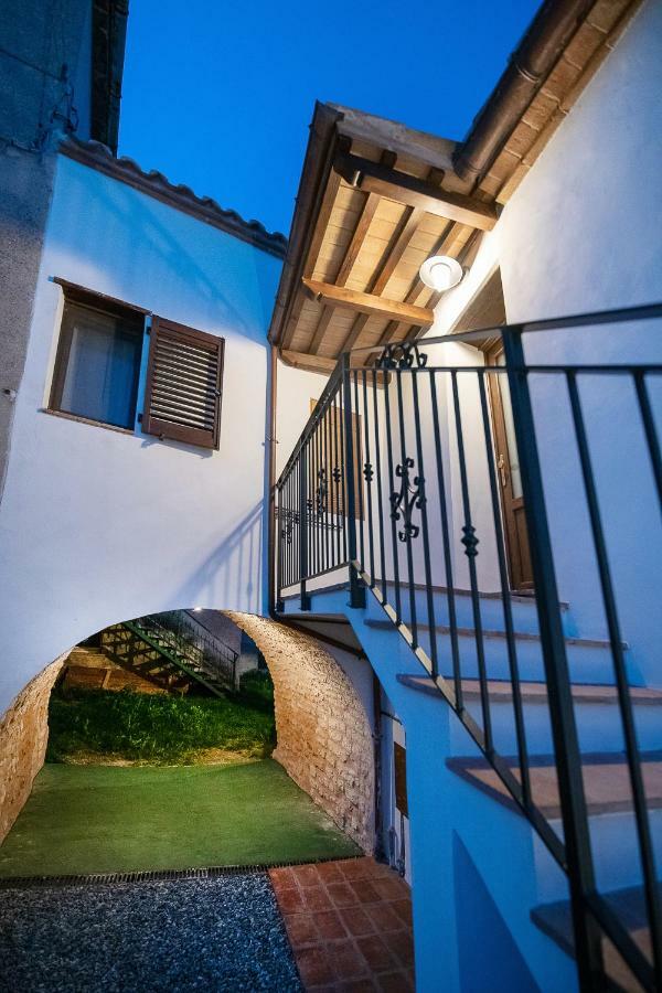 Ferienwohnung Casamenetto Vacanze Sassoferrato Exterior foto